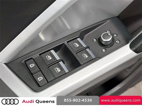 Certified 2022 Audi Q3 2.0T Premium Plus w/ Premium Plus Package image 18