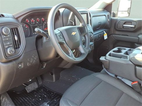 New 2026 Chevrolet Silverado 2500 Custom w/ Custom Convenience Package image 8
