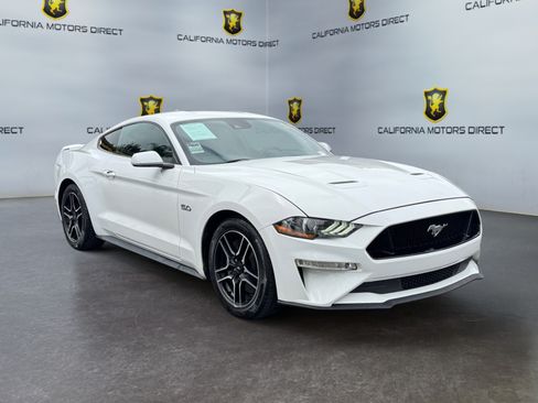 Used 2022 Ford Mustang GT RWD image 7