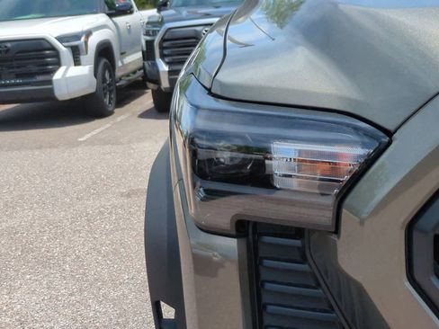 New 2026 Toyota Tacoma TRD Off-Road AWD/4WD image 10
