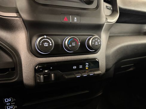 Used 2019 RAM 3500 Tradesman image 22