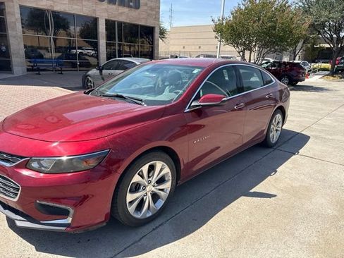 Used 2017 Chevrolet Malibu Premier w/ Driver Confidence Package FWD image 2