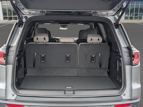 New 2026 GMC Acadia Elevation image 10