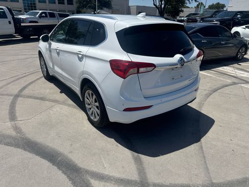 Used 2020 Buick Envision Essence FWD image 4