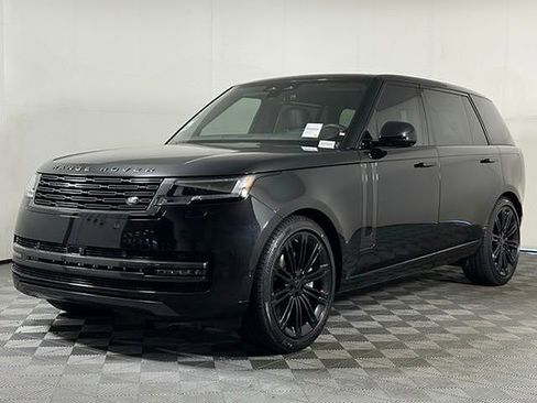 New 2026 Land Rover Range Rover Long Wheelbase SE AWD/4WD image 2