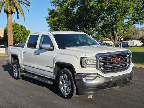 Used 2018 GMC Sierra 1500 SLT w/ Enhanced Driver Alert Package RWD image 1