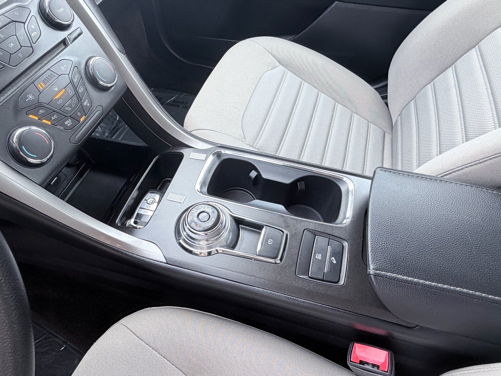 Used 2018 Ford Fusion S FWD image 13