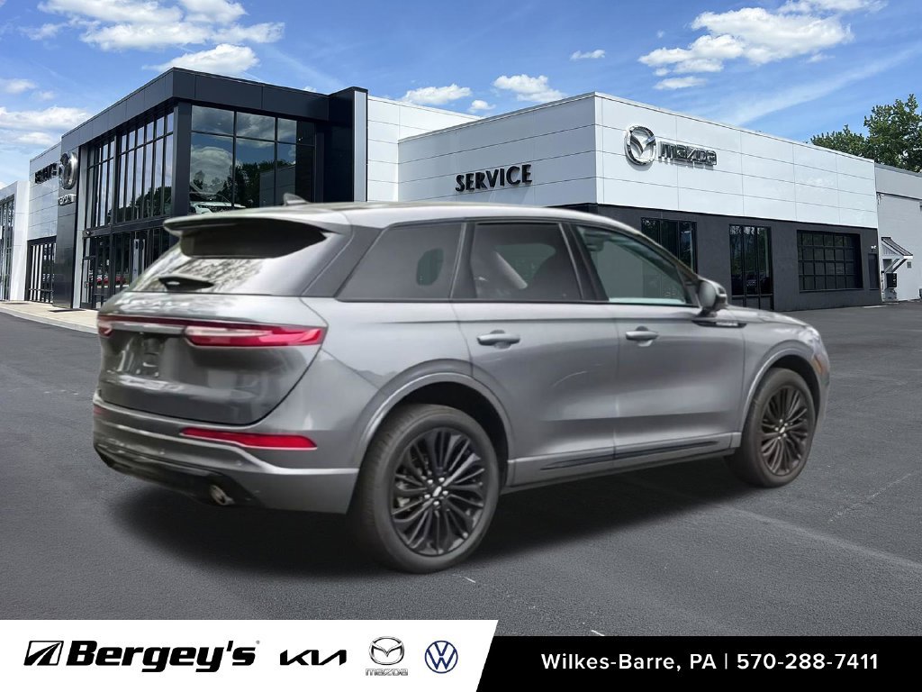 Used 2023 Lincoln Corsair AWD w/ Equipment Group 101A image 10