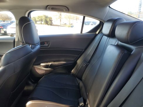 Used 2021 Acura ILX w/ Premium Package image 10