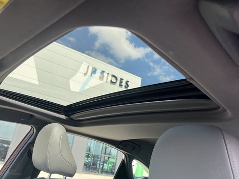 Used 2020 Toyota Avalon XLE w/ Moonroof Package FWD image 30