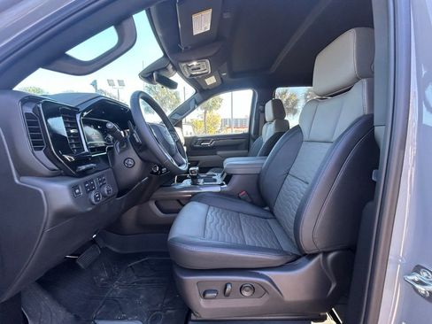 New 2025 Chevrolet Silverado 1500 ZR2 w/ Technology Package image 13