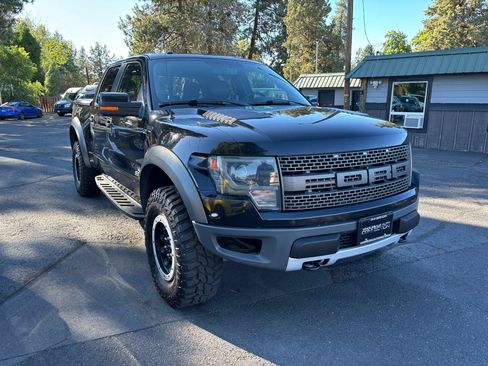 Used 2014 Ford F150 Raptor w/ Equipment Group 801A Luxury AWD/4WD image 6