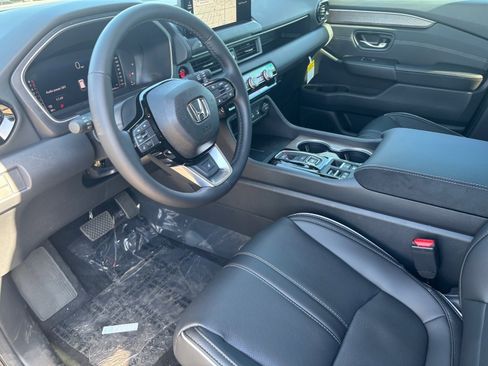 New 2026 Honda Pilot Elite image 14