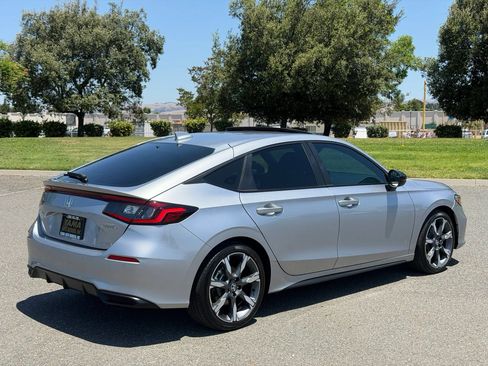 Used 2025 Honda Civic Sport Touring image 5