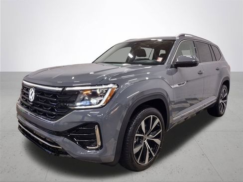 New 2026 Volkswagen Atlas SEL Premium R-Line image 2