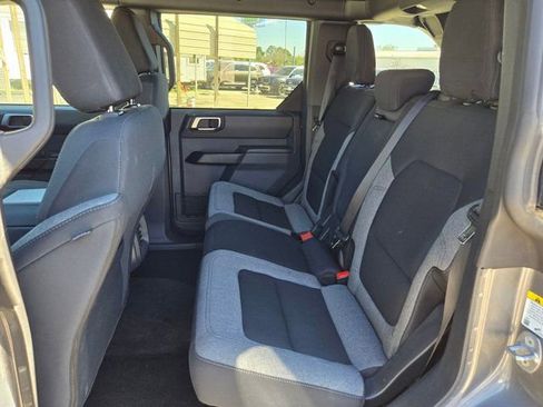 Used 2025 Ford Bronco Big Bend image 26