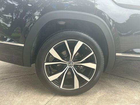 New 2026 Volkswagen Atlas SEL Premium R-Line AWD/4WD image 22