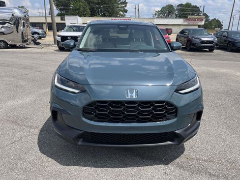 New 2026 Honda HR-V LX image 2
