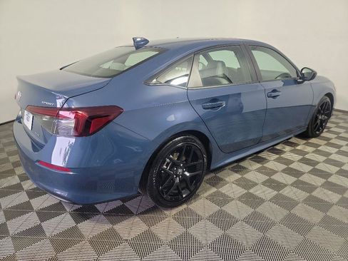 Certified 2025 Honda Civic Sport image 4