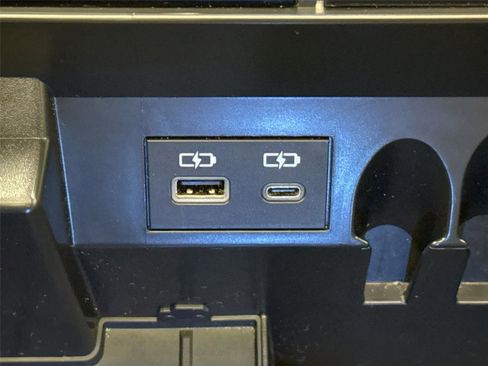 Used 2023 Toyota Tundra Platinum w/ Advanced Package image 36