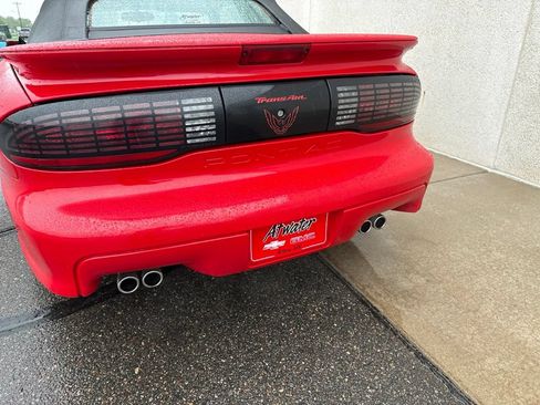 Used 1995 Pontiac Firebird Trans Am RWD image 19