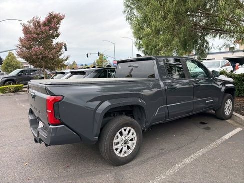 Certified 2024 Toyota Tacoma SR5 image 8