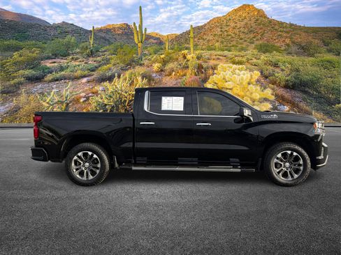 Used 2022 Chevrolet Silverado 1500 High Country AWD/4WD image 3