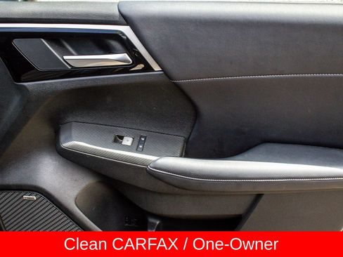 Used 2025 Mitsubishi Outlander SE AWD/4WD image 21