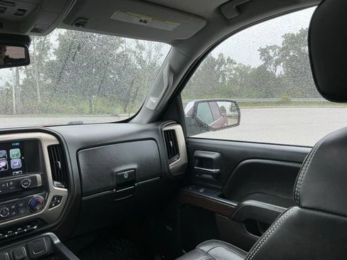 Used 2018 GMC Sierra 1500 Denali AWD/4WD image 28