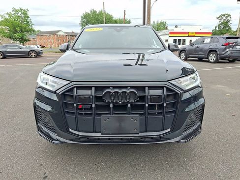 Used 2022 Audi SQ7 Prestige AWD/4WD image 2