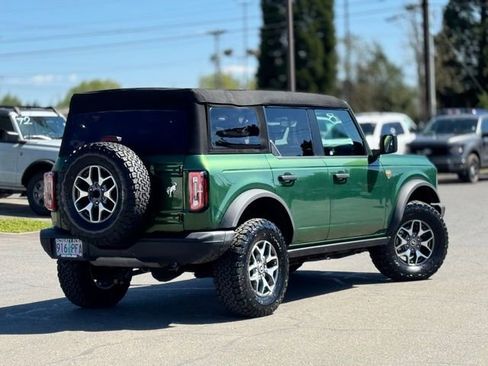 Used 2023 Ford Bronco Badlands AWD/4WD image 8