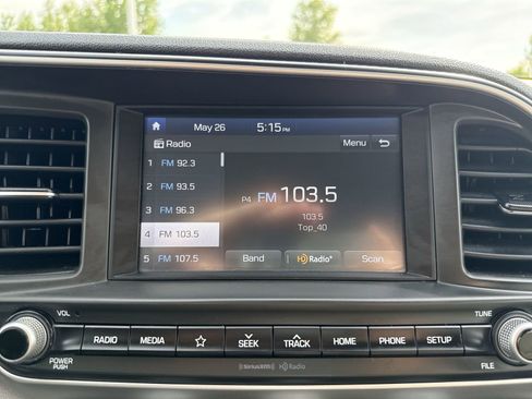 Used 2019 Hyundai Elantra SEL FWD image 16