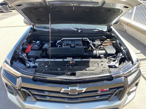 Used 2023 Chevrolet Colorado Z71 w/ Z71 Convenience Package 2 AWD/4WD image 22