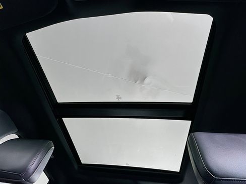 Used 2022 Ford F150 Lariat image 27