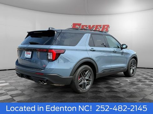 Certified 2025 Ford Explorer ST w/ Sun And Sound Package AWD/4WD image 6