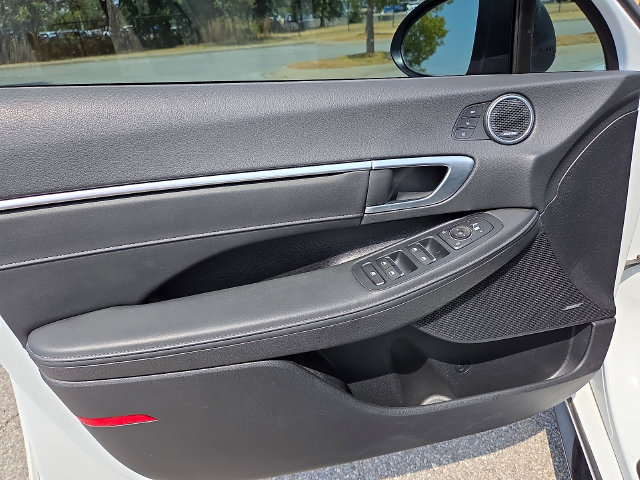 Used 2021 Hyundai Sonata Limited FWD image 16