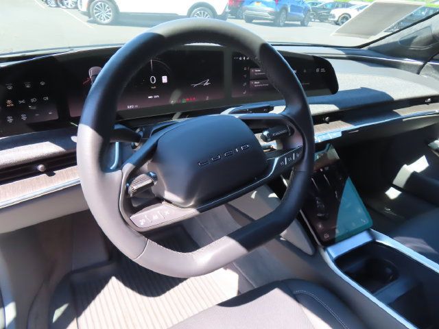 Used 2024 Lucid Air Pure RWD image 12