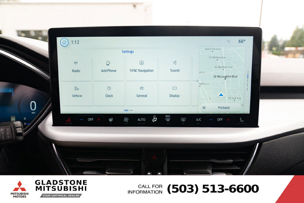 Used 2025 Ford Escape Platinum AWD/4WD image 15
