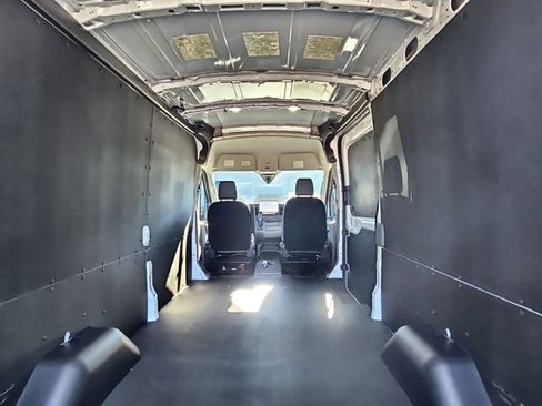 New 2026 Ford Transit 250 148 Medium Roof w/ Load Area Protection Package image 15