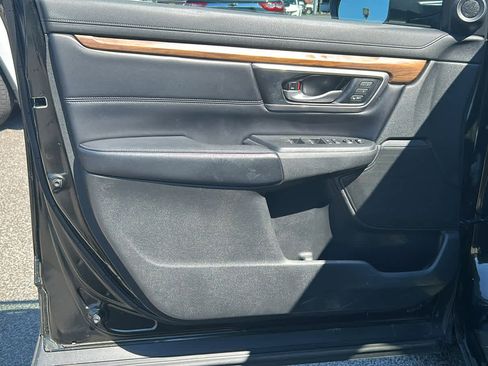 Used 2018 Honda CR-V EX-L image 6