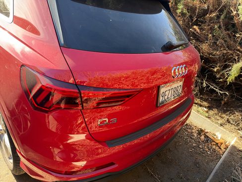 Used 2023 Audi Q3 2.0T Premium Plus w/ Premium Plus Package image 12