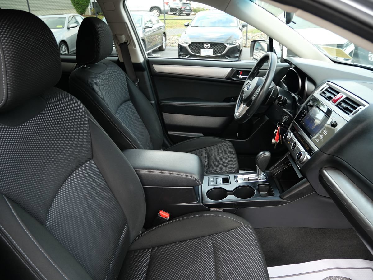 Used 2017 Subaru Outback 2.5i Premium AWD/4WD image 18