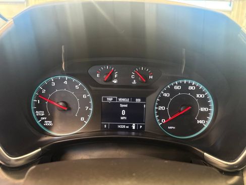 Used 2024 Chevrolet Equinox LS w/ LPO, Floor Liner Package FWD image 8