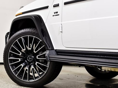 Used 2025 Mercedes-Benz G 63 AMG 4MATIC image 17