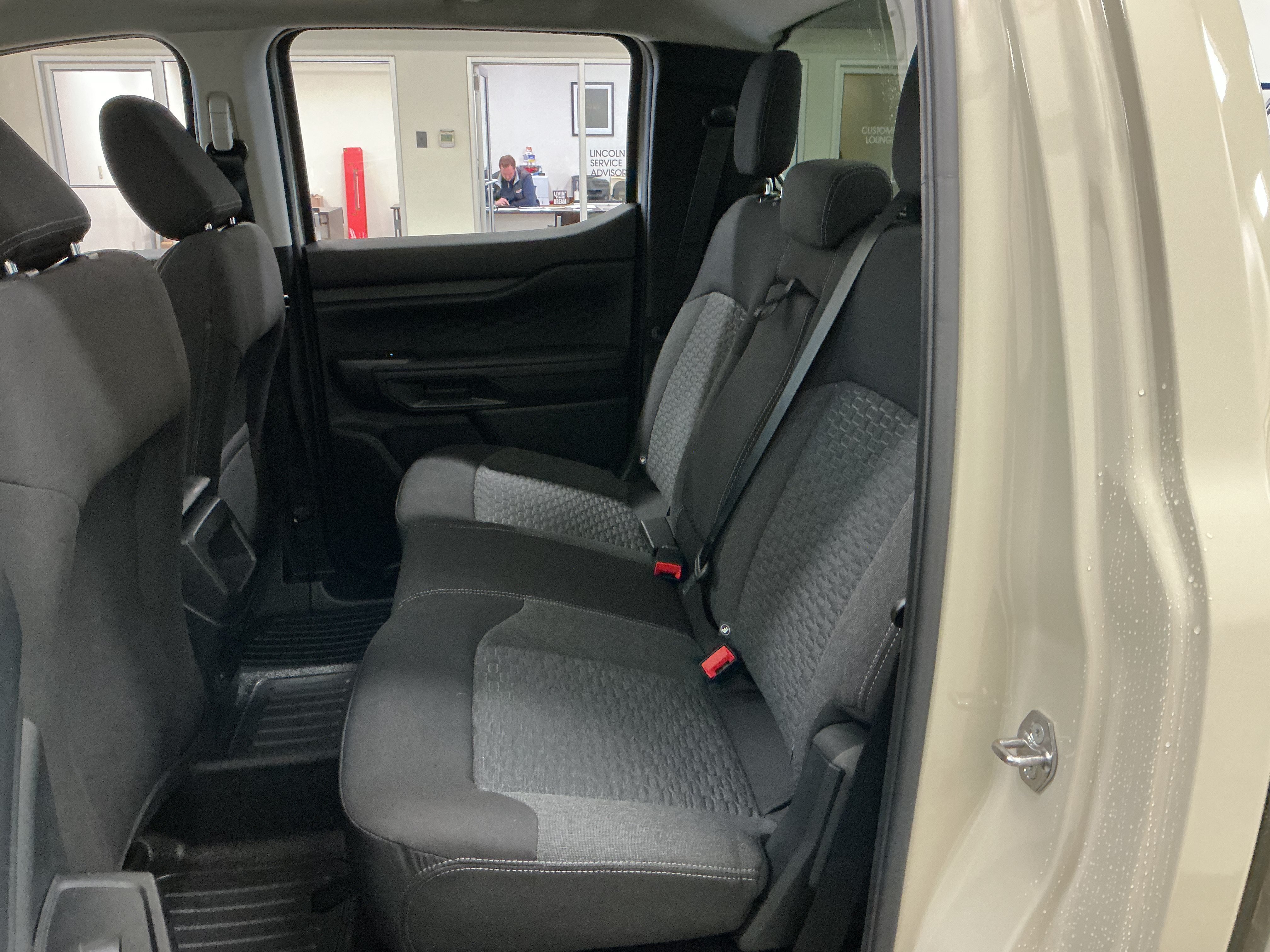 New 2026 Ford Ranger XL w/ FX4 Off-Road Package AWD/4WD image 9