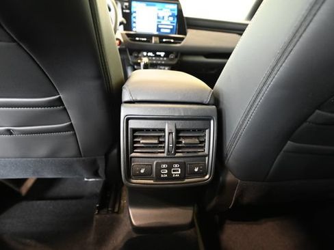 Certified 2026 Subaru Outback Limited XT AWD/4WD image 26