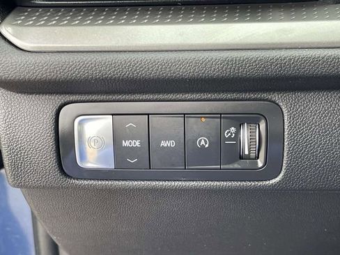 Certified 2024 Chevrolet Traverse LT image 21