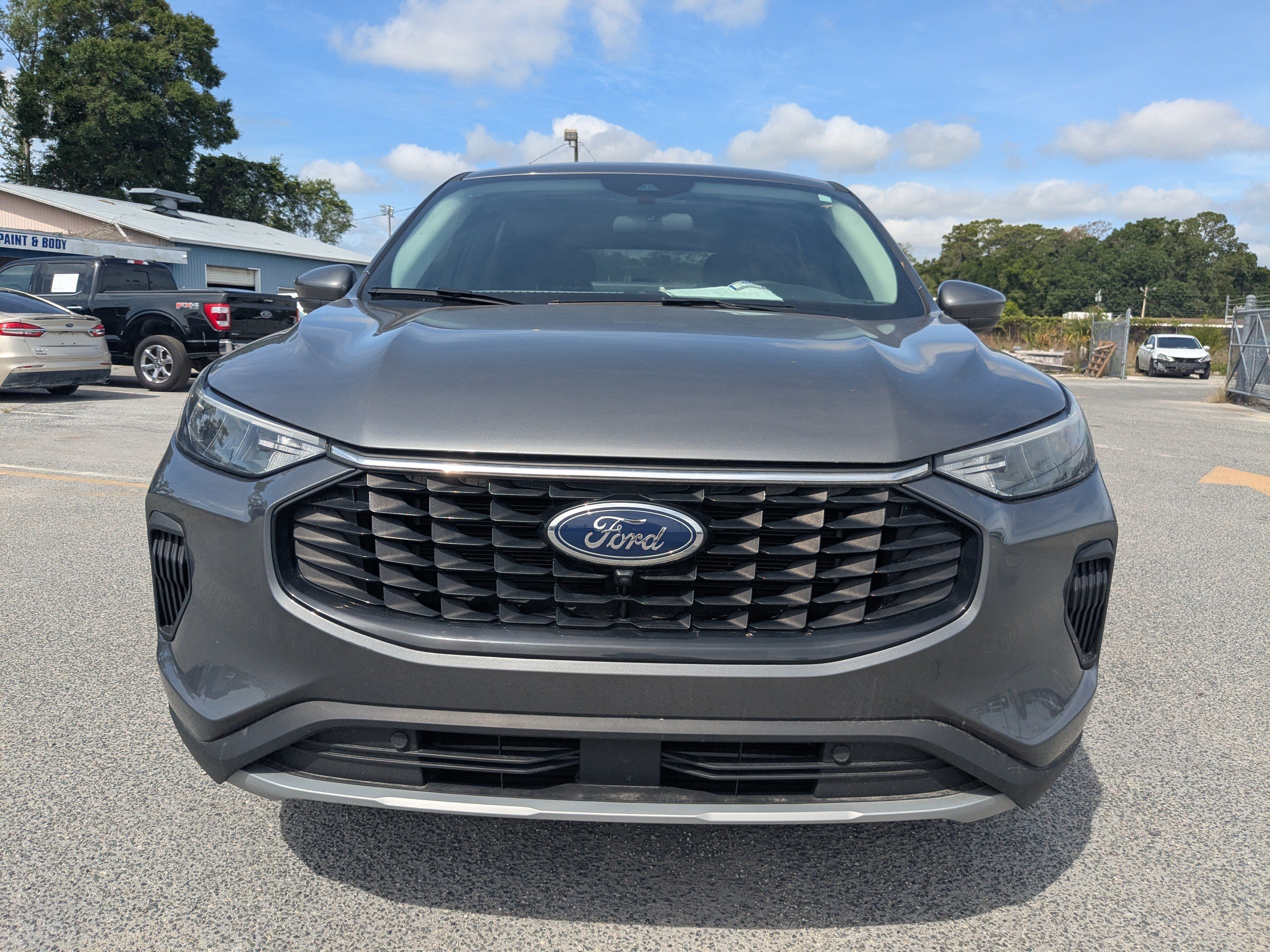 Used 2023 Ford Escape Active w/ Tech Pack #2 AWD/4WD image 9