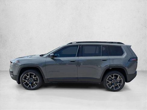 New 2026 Jeep Cherokee Overland w/ Advanced Pro Tech Group AWD/4WD image 9