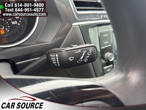 Used 2020 Volkswagen Tiguan S image 21